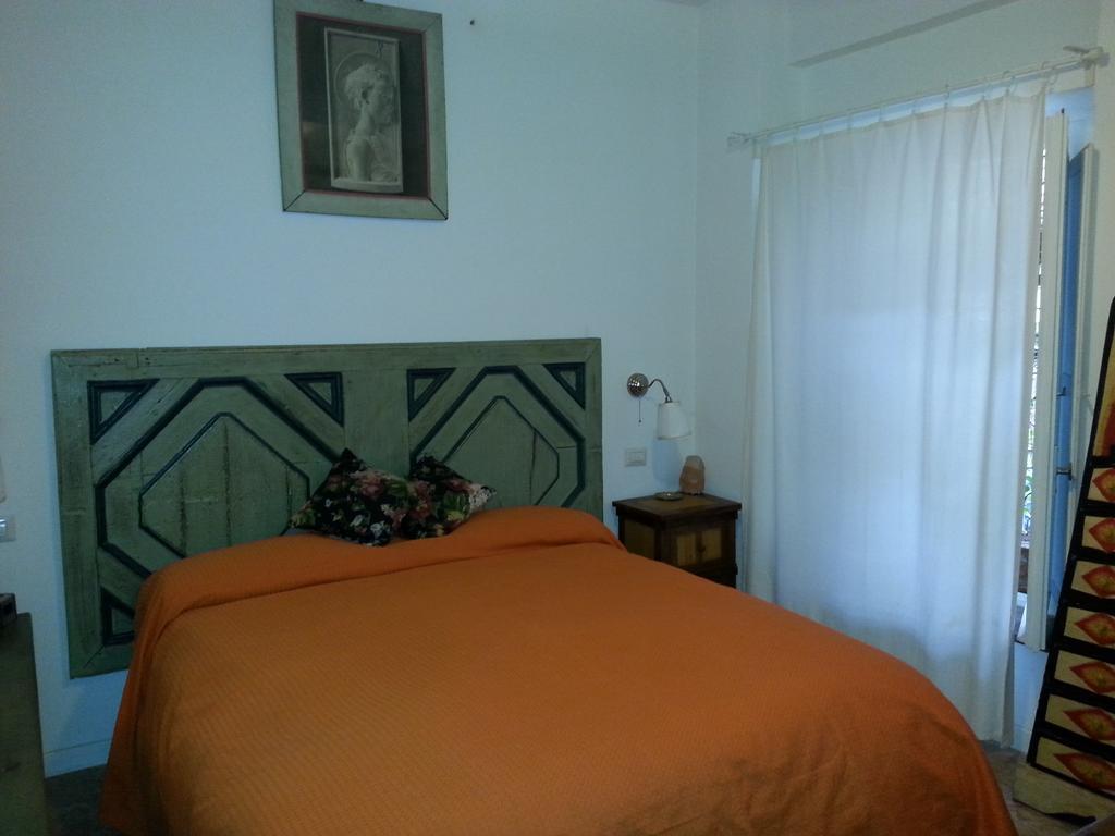 La Cueva Apartment อังโกนา ห้อง รูปภาพ