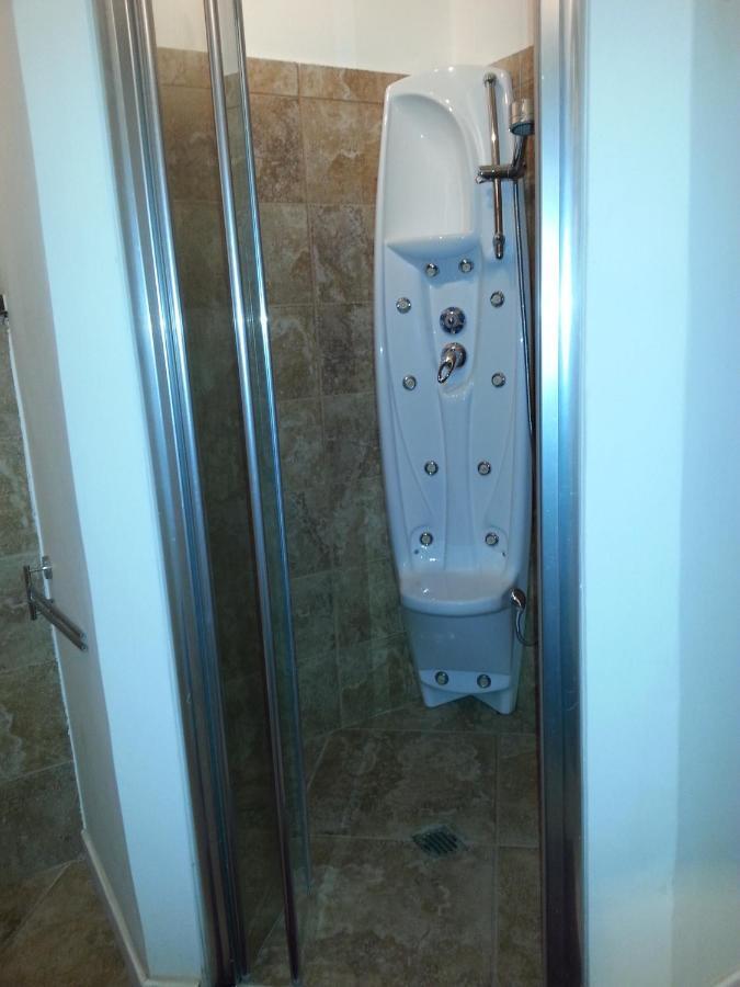 La Cueva Apartment อังโกนา ห้อง รูปภาพ